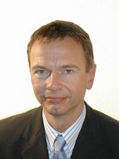 Herr Prof. Dr. Wolfgang Schwarz